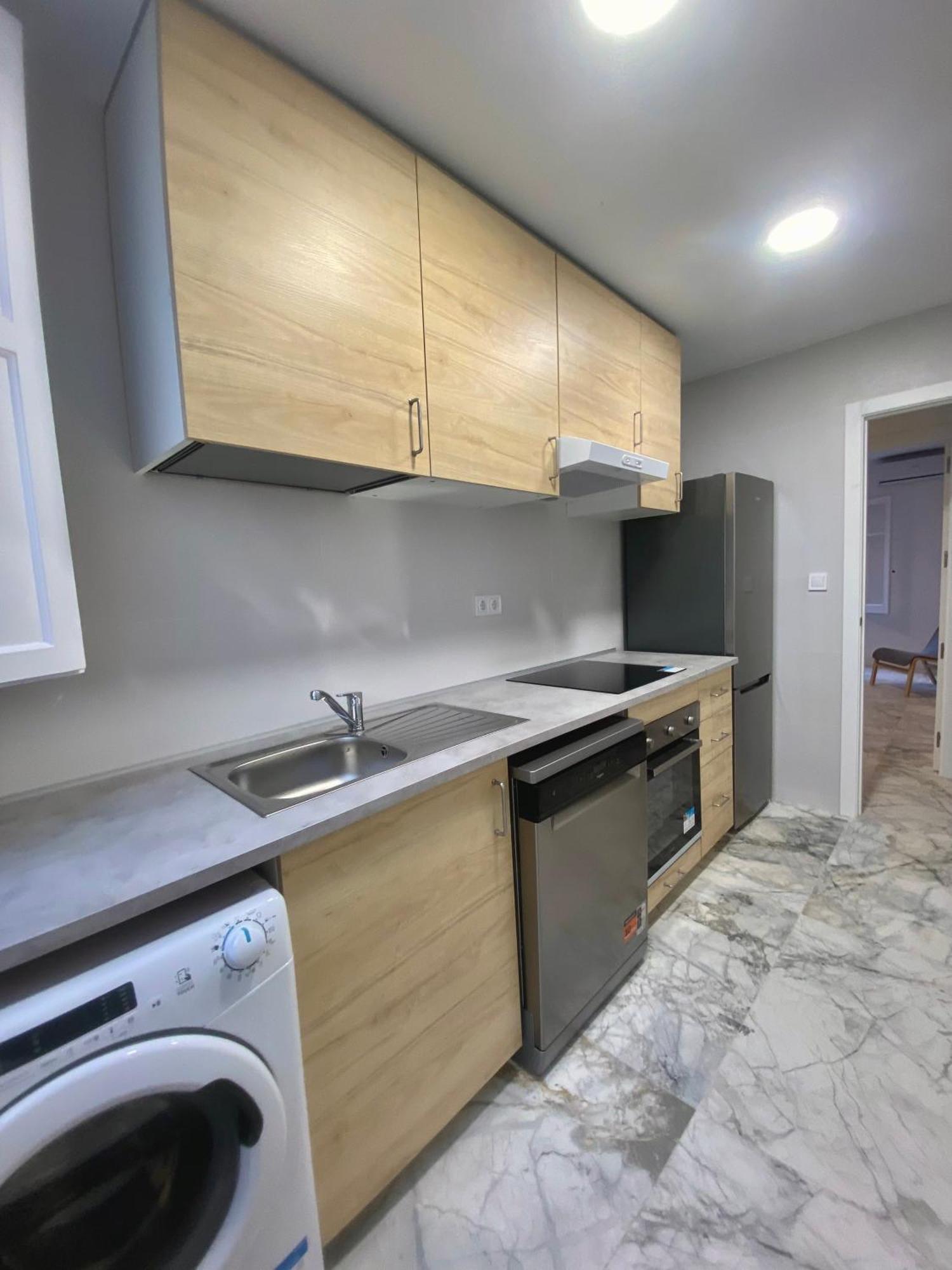 Central Rooms Valencia Downtown - Bruno Apartments Coliving Экстерьер фото