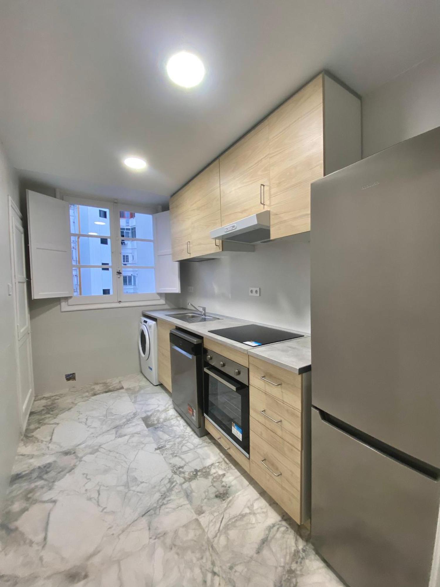 Central Rooms Valencia Downtown - Bruno Apartments Coliving Экстерьер фото